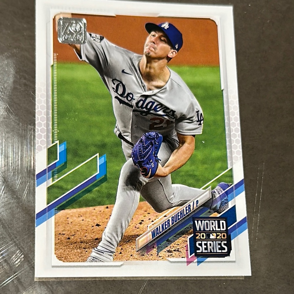 Topps Baseball Card - Blue and White
